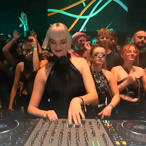 список хитов новинок Клубных песен